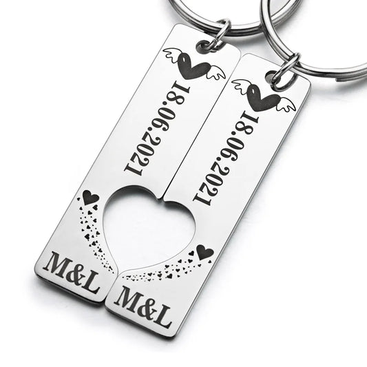 2 Pcs Customized Personalized Heart Keychain for Wedding Key Chain Ring Gifts Date  Name Love Couples Girlfriend Boyfriends P030