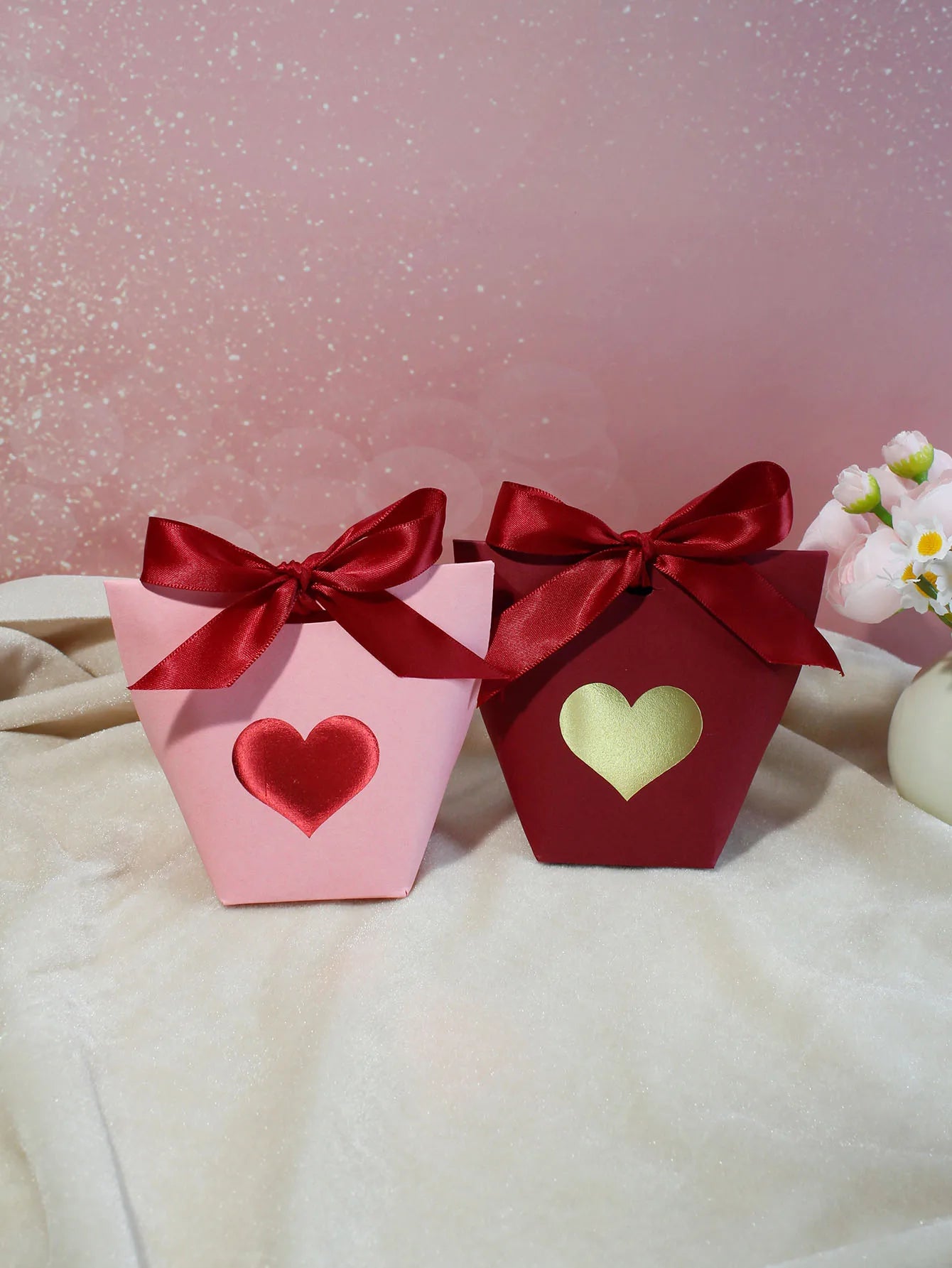 Valentine's Day candy box, gift box, party holiday surprise decoration candy box, candy, biscuit special Valentine's Day