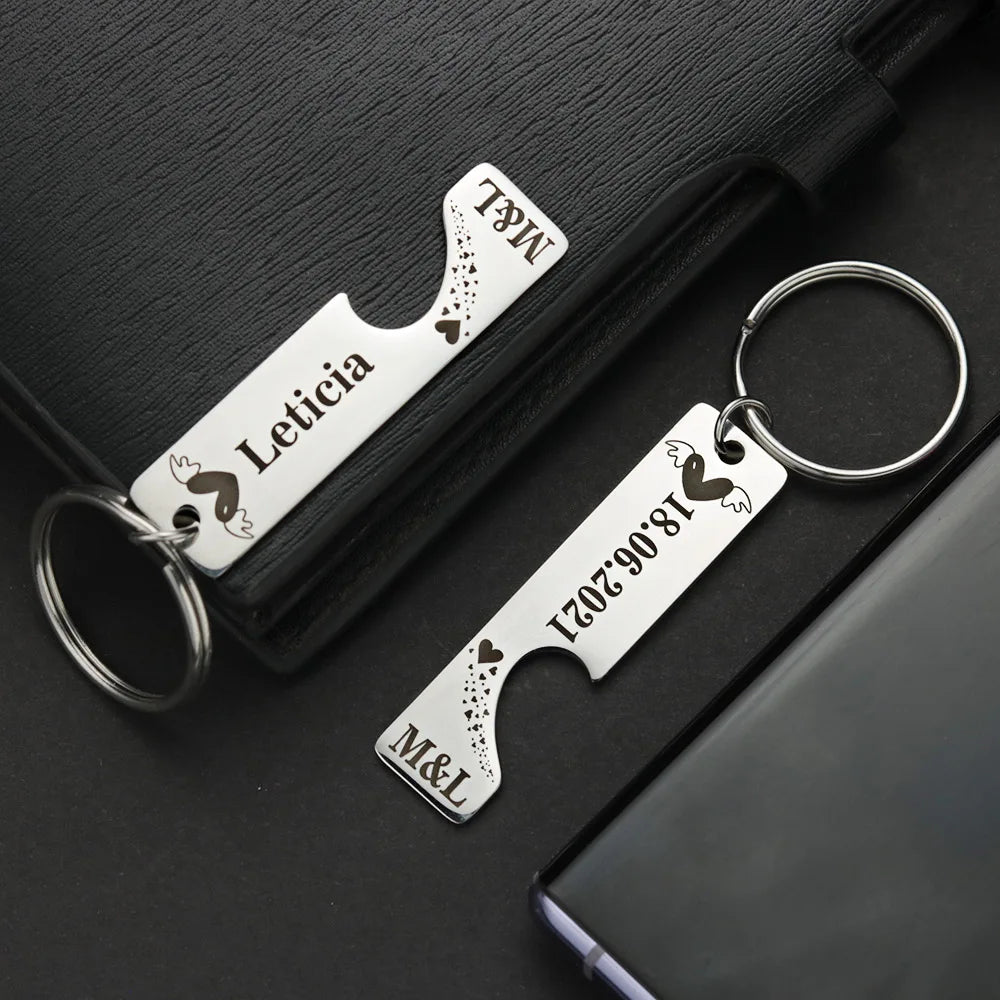 2 Pcs Customized Personalized Heart Keychain for Wedding Key Chain Ring Gifts Date  Name Love Couples Girlfriend Boyfriends P030